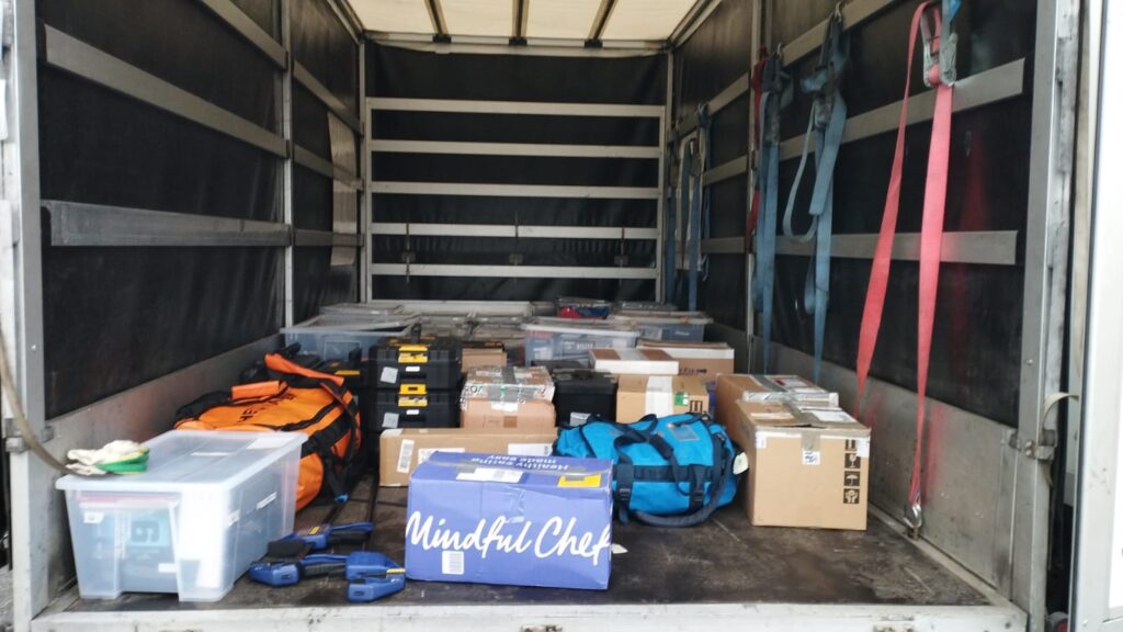 Home removals benefits – stress-free moving with professional packing, transport, and support services