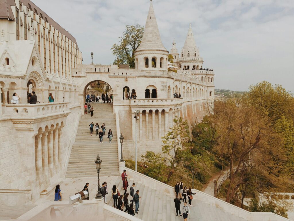 Life in Hungary – enjoying historic sites and tourist attractions in a vibrant European setting