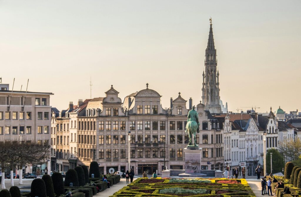 View of Mont des Arts in Brussels with the equestrian statue of King Albert I and the historic skyline, perfect inspiration for moving to Brussels with VANonsite international removals.